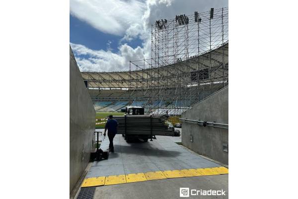 Piso Criadeck Ultra no Paul McCartney - Got Back 2023: Inovação e Segurança no Maracanã.